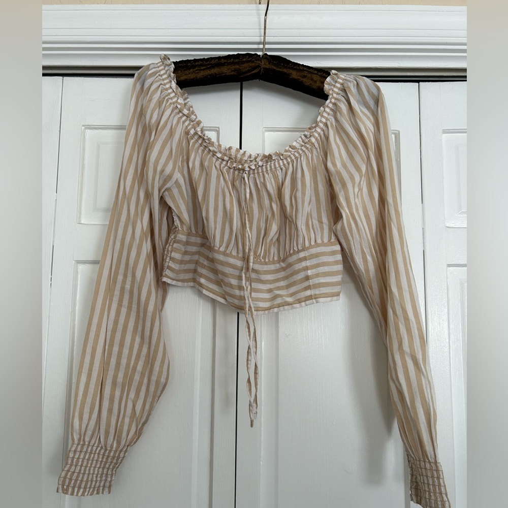 Aerie Striped Ruffle Puff Sleeve Crop Top